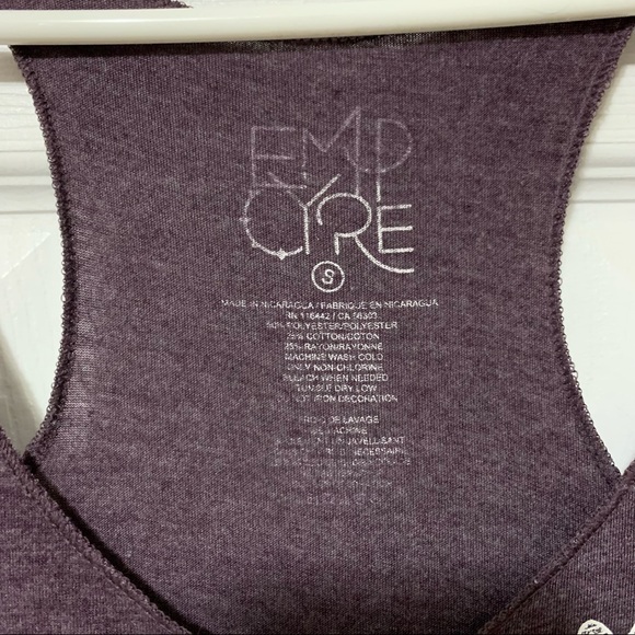 Cute Giraffe Tank Top - Picture 5 of 5